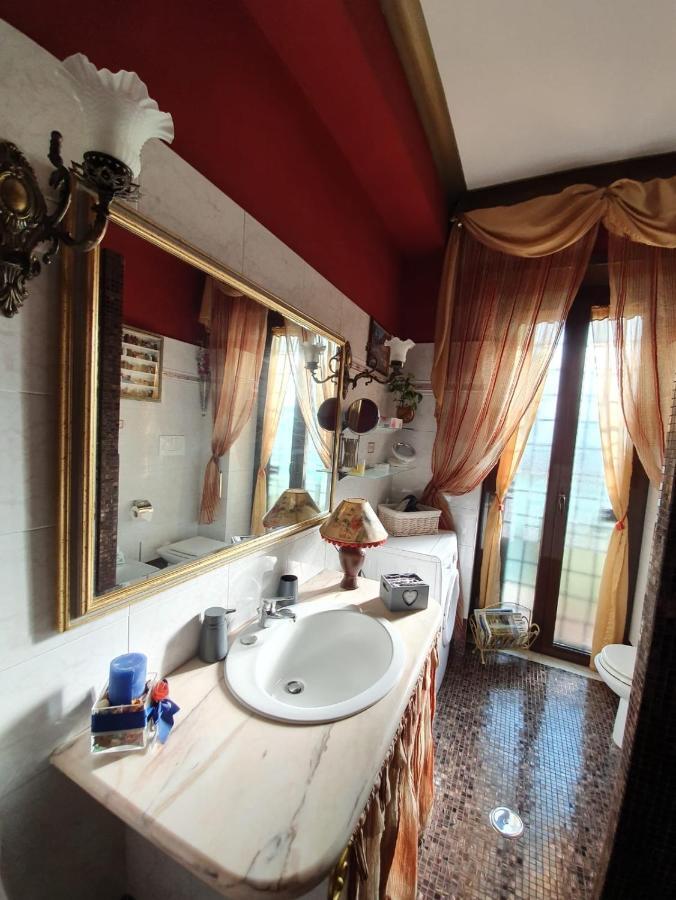 A Casa Mia Apartment โรม ภายนอก รูปภาพ
